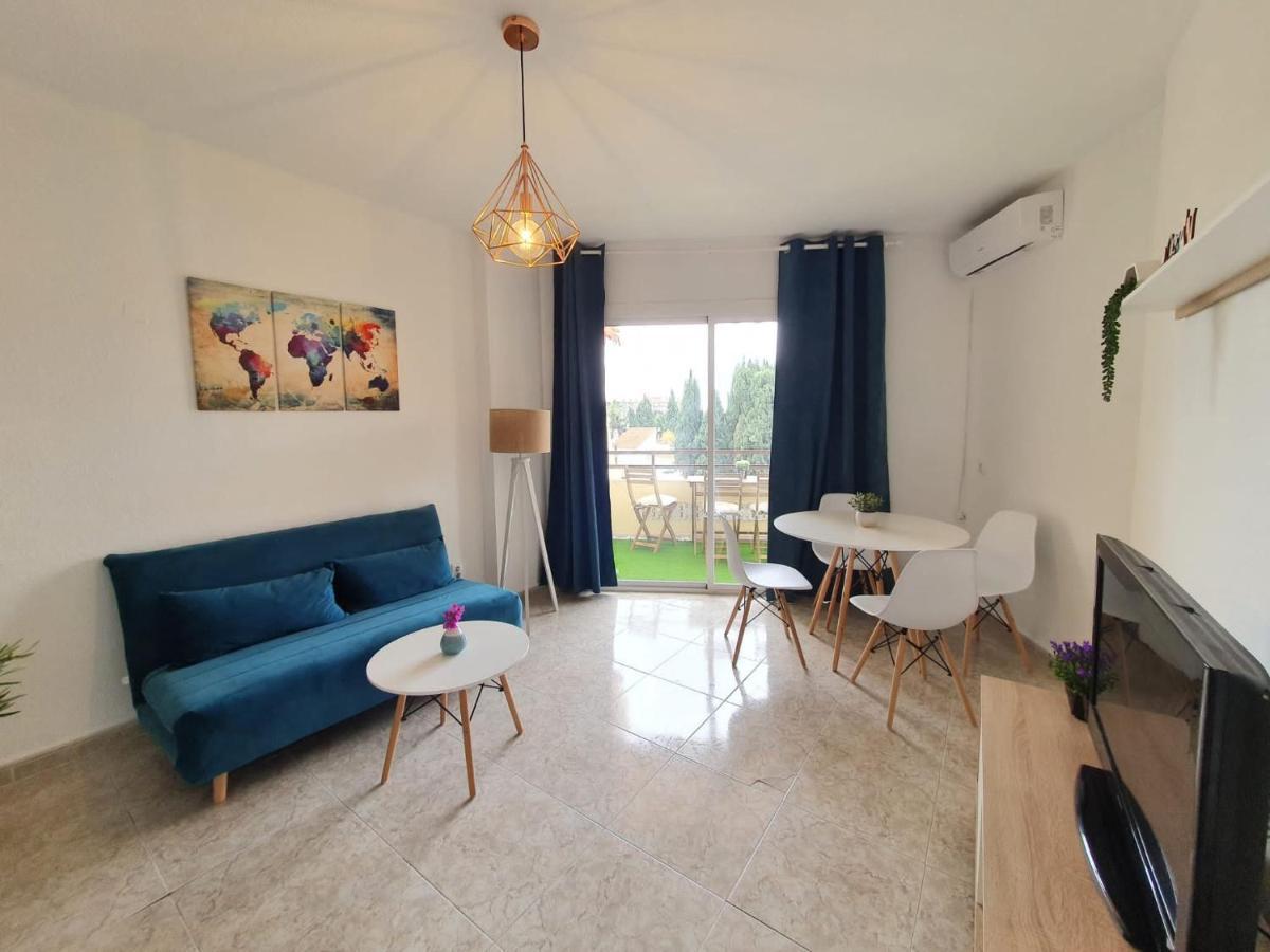 Apartamento Tropical Con Piscina Cerca De La Playa Torremolinos Eksteriør billede