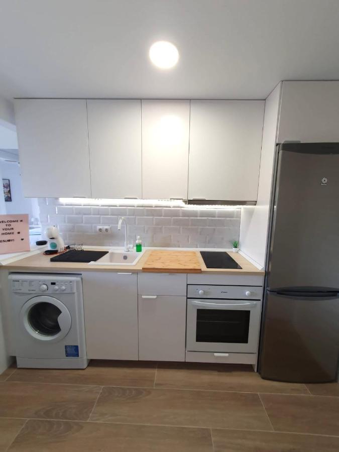 Apartamento Tropical Con Piscina Cerca De La Playa Torremolinos Eksteriør billede